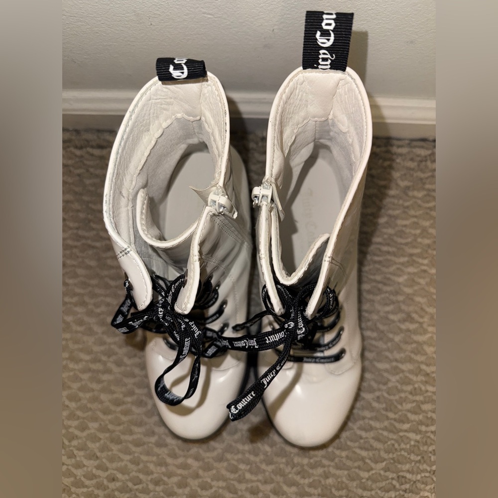 JUICY COUTURE White Combat Boots SIZE: 8 - Picture 9 of 10
